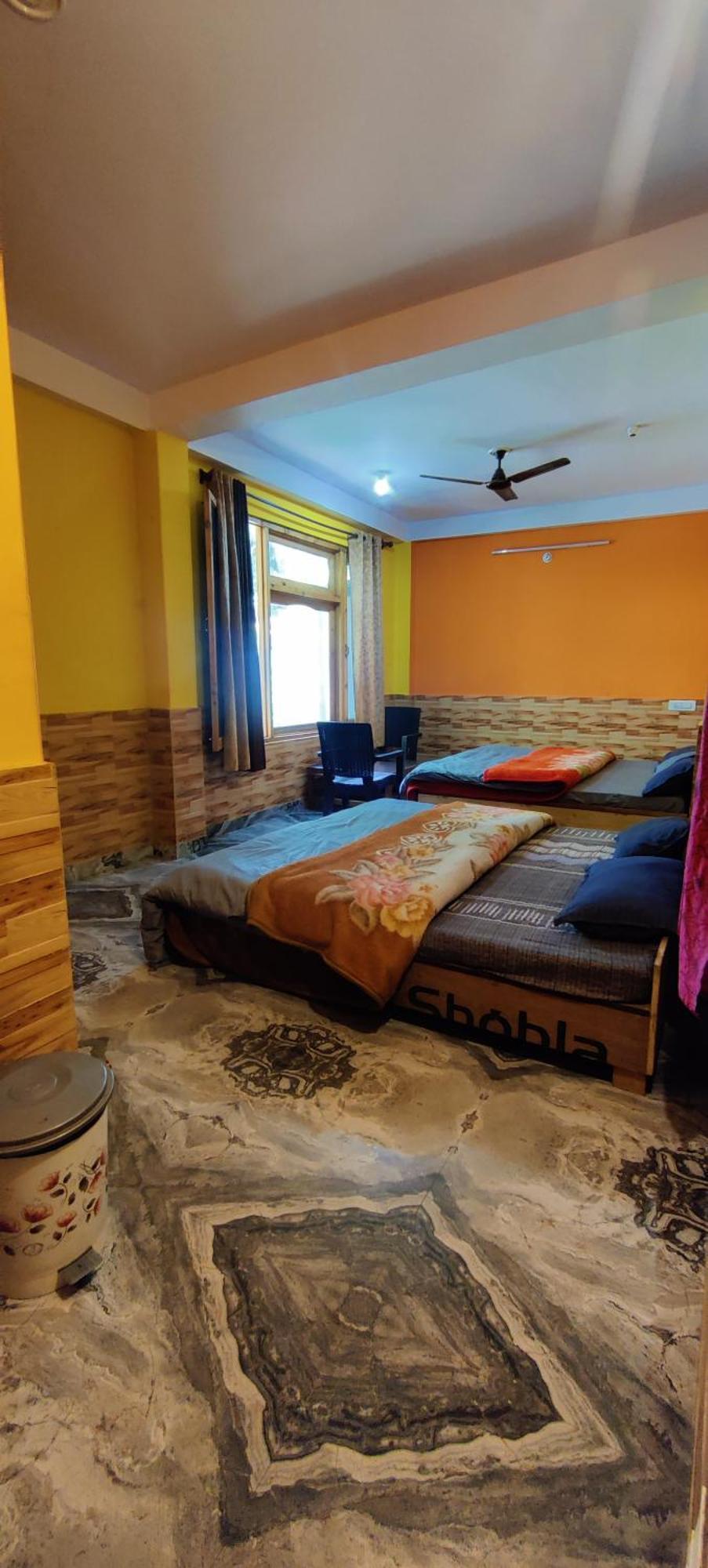 Flipsyde Retreat Hotel Kasol Exterior photo